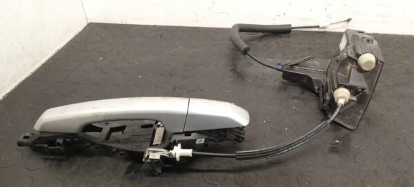 Zamek drzwi KLAMKA PP Jaguar F-Pace HK83203A28GC BJ32-224N02-CRMUA