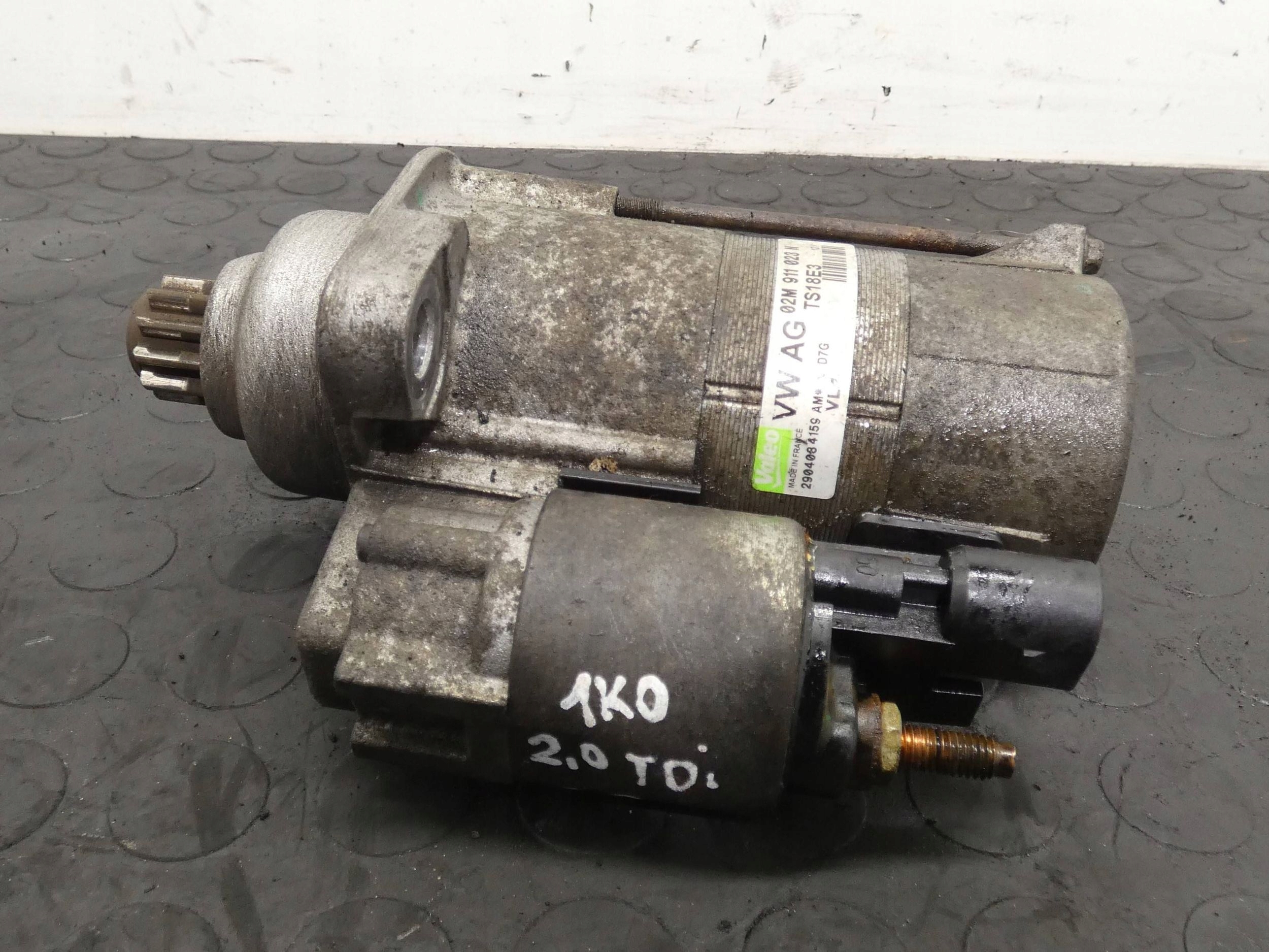 18272260455-69778e7a30a00 Rozrusznik VW GOLF V JETTA AUDI A3 2,0 TDI 02M911023N