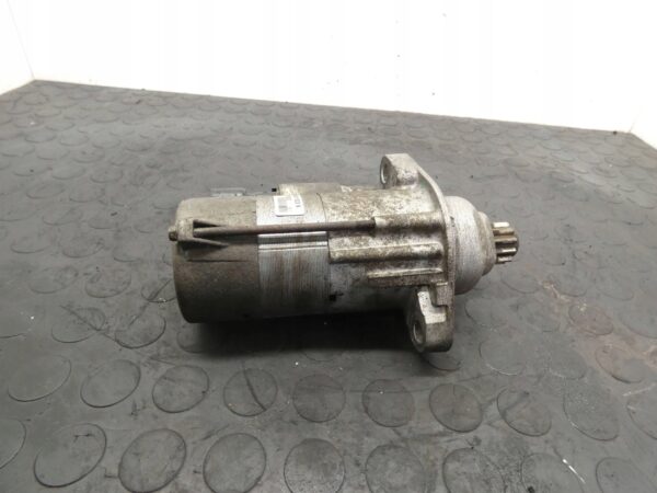 Rozrusznik VW GOLF V JETTA AUDI A3 2,0 TDI 02M911023N