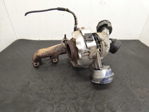 TURBOSPRĘŻARKA TURBO VW CADDY PASSAT GOLF SKODA 2,0 TDI 03G253010