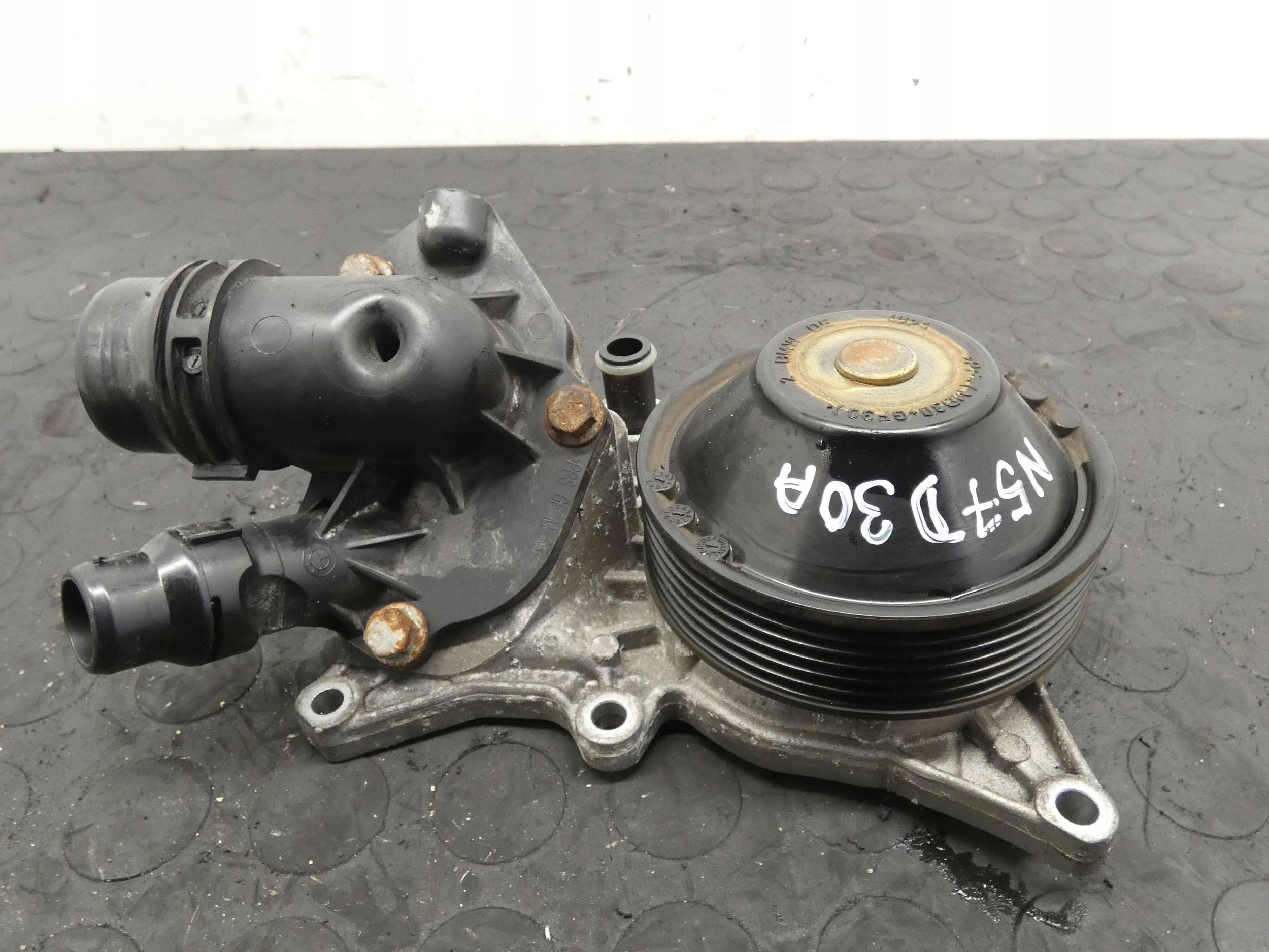 18274421336-69788f09bd30e Pompa wody BMW 3 F30 F31 F34 4 F32 F36 3.0D 8516205