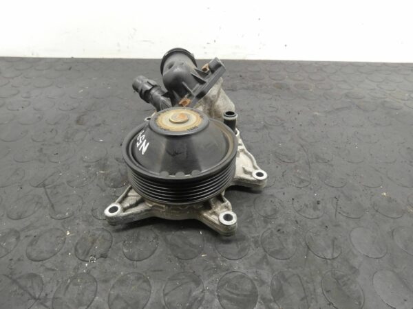Pompa wody BMW 3 F30 F31 F34 4 F32 F36 3.0D 8516205