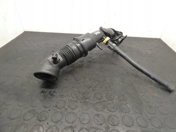 DOLOT POWIETRZA PEUGEOT 2008 308 CITROEN C3 1,2THP 9825207880