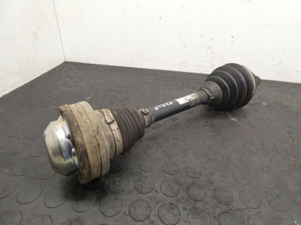 Półoś przednia VW GOLF V JETTA AUDI A3 2,0 TDI 1K0407271BJ LP