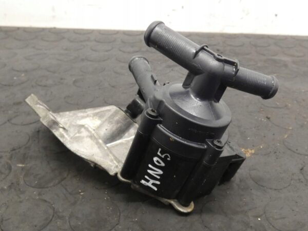 Dodatkowa pompa wody PEUGEOT 2008 308 CITROEN C3 1,2THP 9814099080