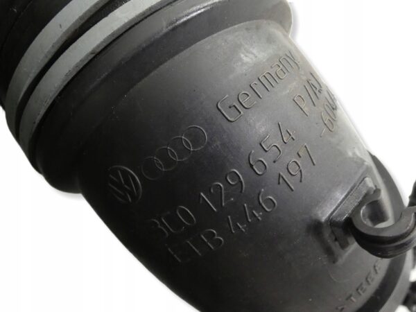 Obudowa filtra powietrza VW GOLF V JETTA AUDI A3 2,0 TDI 3C0129607AQ