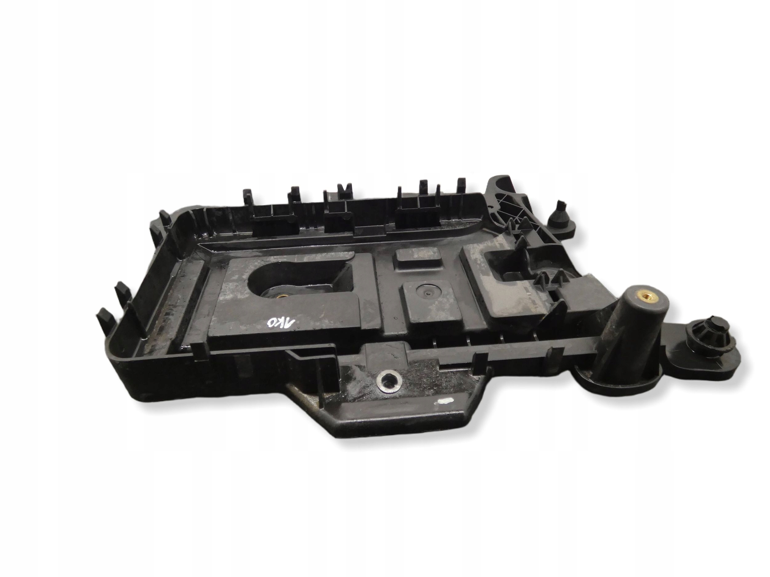 18277587194-6979e088d676a Podstawa akumulatora VW GOLF V JETTA AUDI A3 2,0 TDI 1K0915333