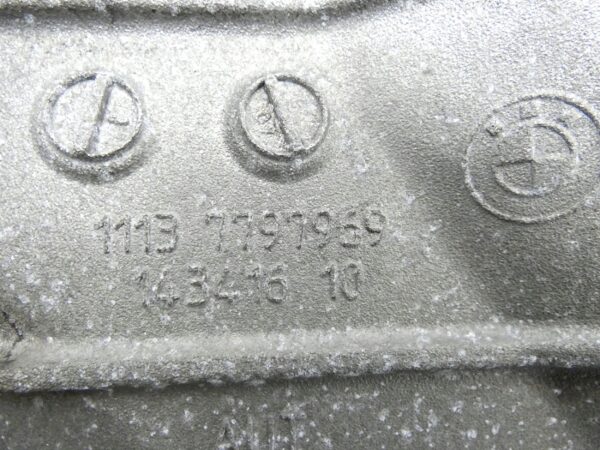 Miska olejowa BMW 1 E87 3 E90 E92 5 E60 E61 2.0D N47D20A 7797969