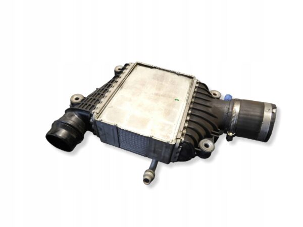 CHŁODNICA POWIETRZA Intercooler LAND ROVER VELAR F-PACE 2.0D GX736K775AE