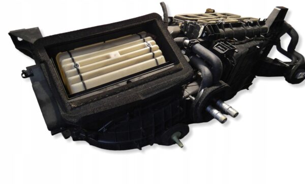 Zespół nagrzewnicy Jaguar F-Pace JX63-19B555-FD