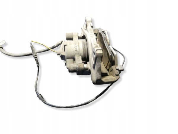 18306260457-698b58ea8a0e4 Zacisk Przód strona lewa JAGUAR F-PACE LAND ROVER VELAR A426M