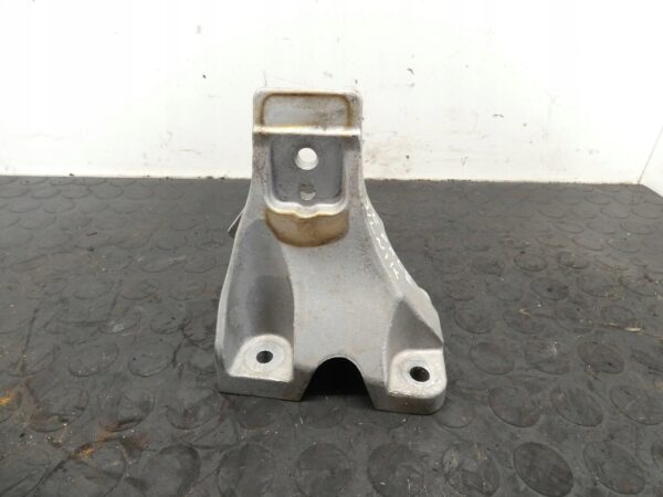 18316233975-698b585c095a6 Łapa silnika JAGUAR F-PACE LAND ROVER VELAR 2.0D HK836061CB