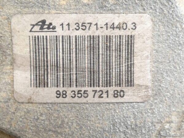 Zacisk hamulcowy PRZÓD PEUGEOT 2008 308 CITROEN C3 1,2THP PP 9835572180