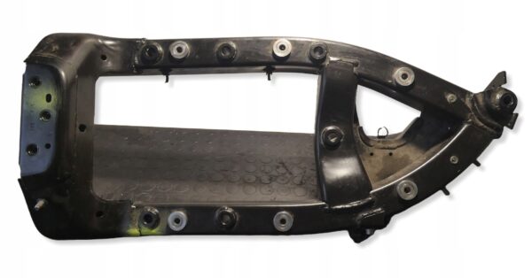 RAMA BELKA SANKI MOCOWANIE SILNIKA Fiat 500E 52192463