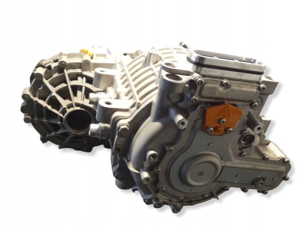 18340481443-699719974ef45 SILNIK ENGINE ELEKTRYCZNY SKRZYNIA EV Fiat 500E 46348460 10436190 10432207