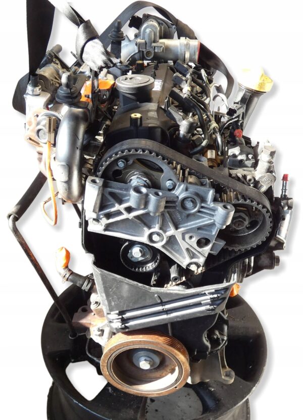 SILNIK ENGINE RENAULT KANGOO MEGANE DACIA DUSTER NISSAN 1.5 DCI K9K898