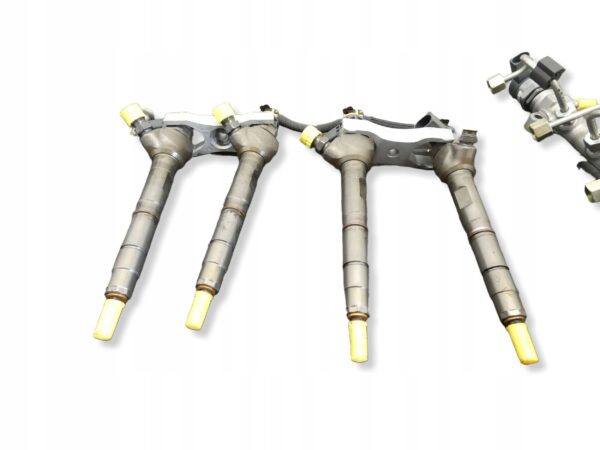 ZESTAW UKŁADU WTRYSKOWEGO VW GOLF AUDI A3 LEON OCTAVIA 1,6 TDI 04L130755D