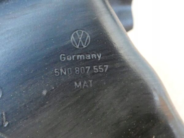 Belka zderzaka tylnego Volkswagen Tiguan 5N0807557