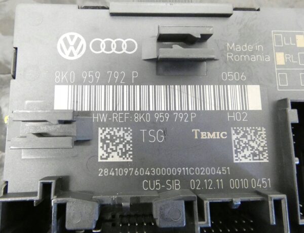 MODUŁ STEROWNIK DRZWI PRAWY PRZÓD AUDI A4 B8 A5 Q5 8K 8K0959792P