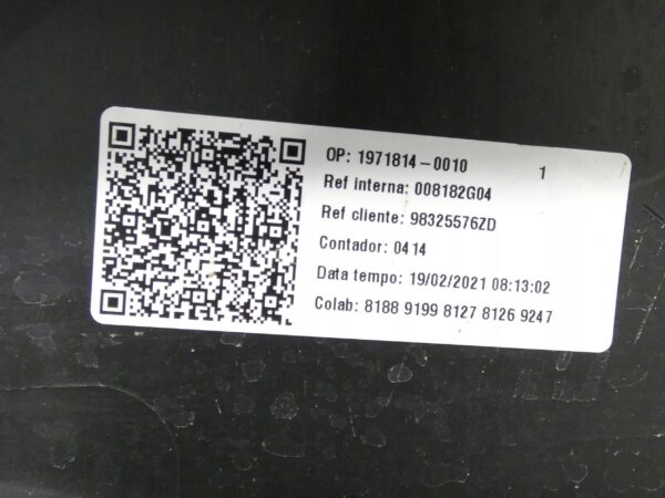 Boczek drzwi przednich LEWY Peugeot 2008 II 98325576ZD