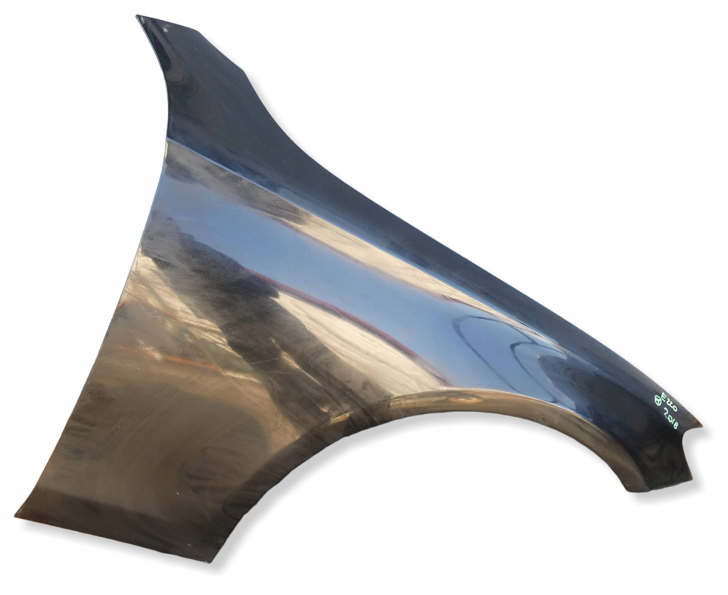 Błotnik Przód strona prawa Mercedes-Benz E W213 A2138810243