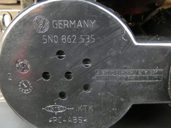 TUNEL PODŁOKIETNIK Konsola środkowa Volkswagen Tiguan 5N0862535