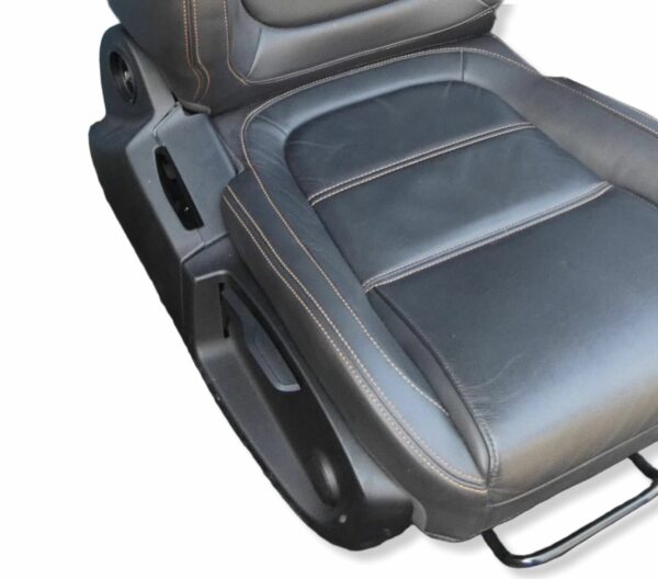 Fotel pasażera Jaguar F-Pace F-PACE