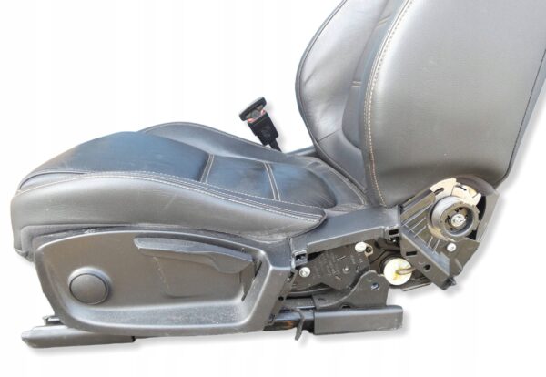 Fotel kierowcy Przód strona lewa Jaguar F-Pace