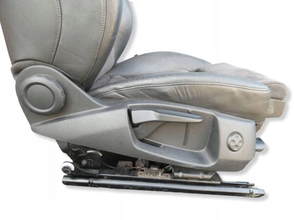 Fotel pasażera Przód strona PRAWA Audi A4 S4 B8 8K ALCANTARA PÓŁSKÓRA