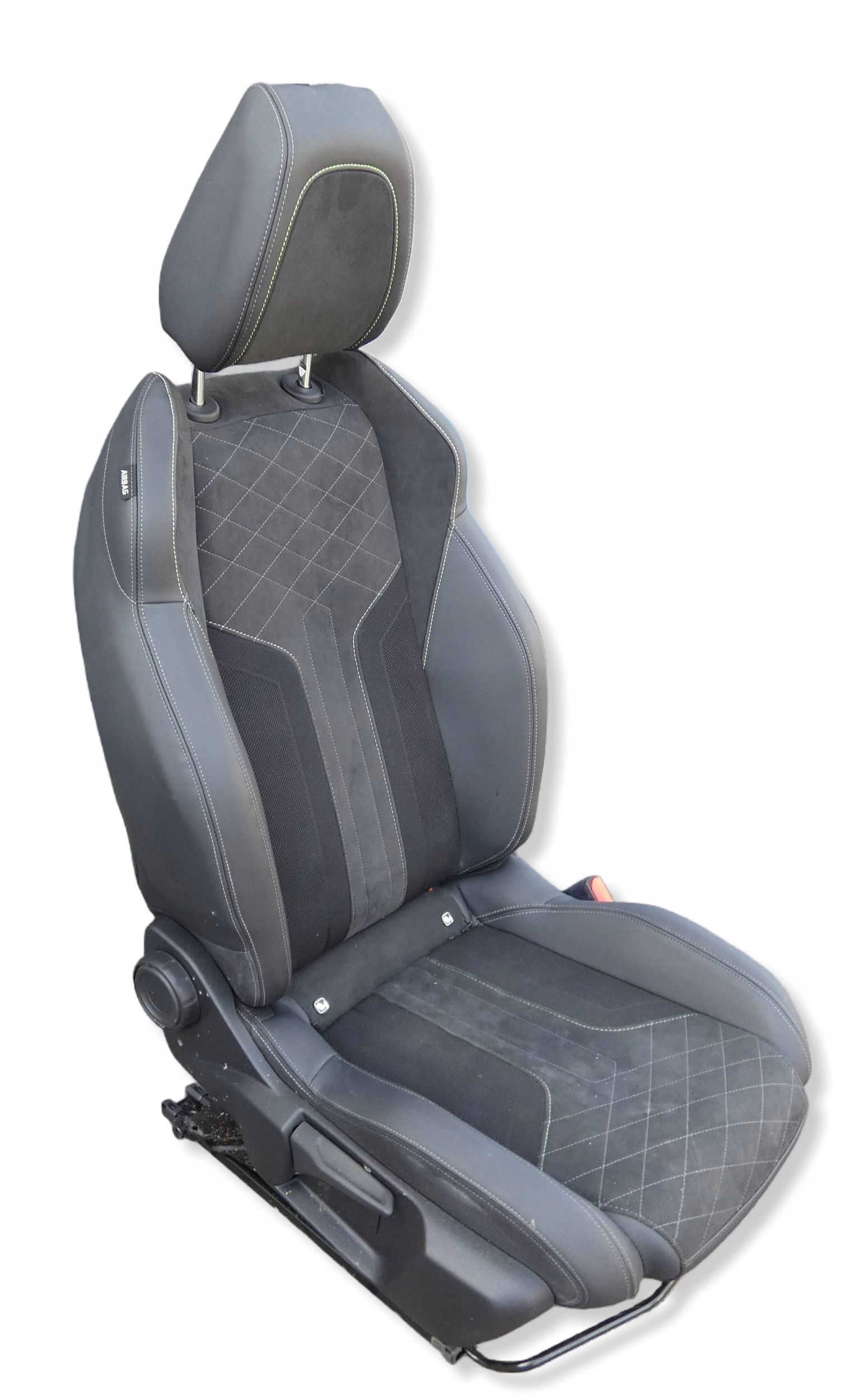 Fotel pasażera Przód strona prawa Peugeot 2008 II GT-LINE