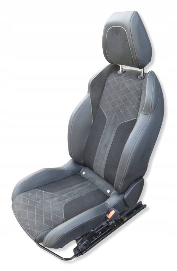 Fotel pasażera Przód strona prawa Peugeot 2008 II GT-LINE