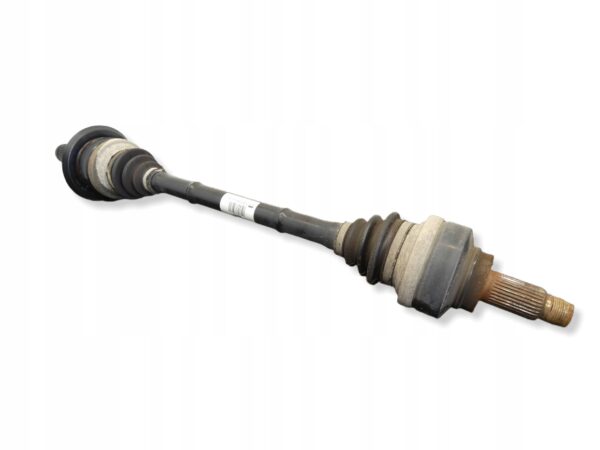 Półoś tylna strona lewa BMW 3 F30 F35 F31 3.0D 7597689