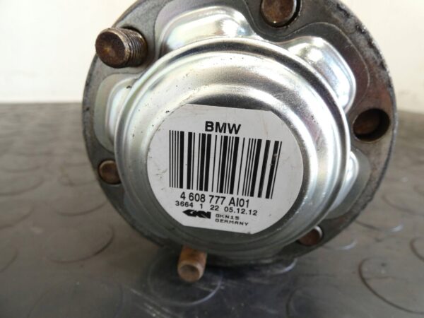 Półoś tylna Tył strona lewa BMW X1 E84 2.0 D 4608777