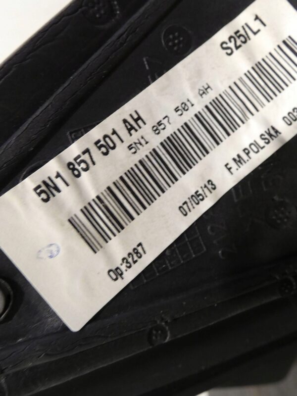 LUSTERKO LEWE Volkswagen Tiguan I 9 PIN 5N1857501AH EU