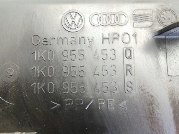 Zbiorniczek spryskiwaczy VW GOLF POLO TOURAN ALTEA OCTAVIA 1K0955453Q XENON