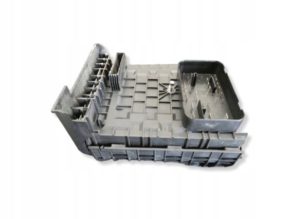 Skrzynka bezpieczników VW GOLF VI TOURAN ALTEA OCTAVIA 1K0937125D