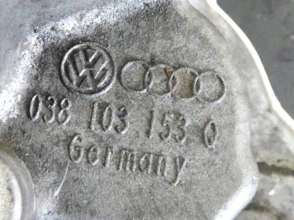 USZCZELNIACZ WAŁU VW GOLF VI TOURAN OCTAVIA 1.6 TDI 038103153Q
