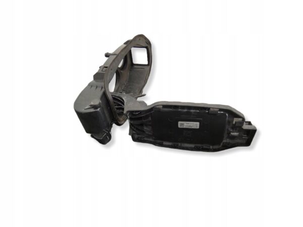 18448182039-69c657699f752 KLAPKA wlewu paliwa Mercedes-Benz E W213 2.0 CDI A2136302603