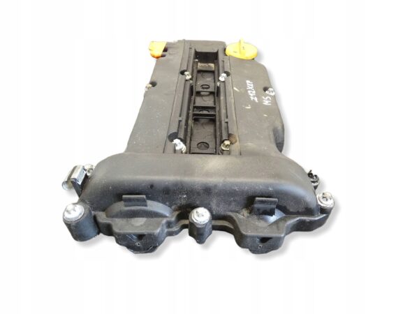 Pokrywa zaworów OPEL CORSA C D MERIVA AGILA ASTRA 1,2 16V 55351461