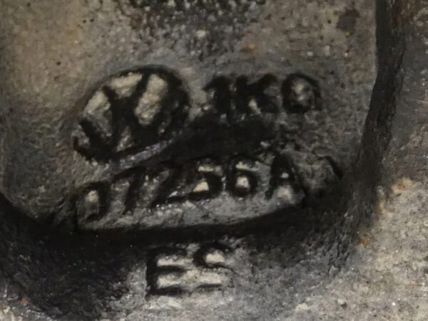 18459977467-69cbb99d1d5c6 MCPHERSON ZWROTNICA Amortyzator Przód PRAWY Tiguan I 2.0TDI 5N0412021FP