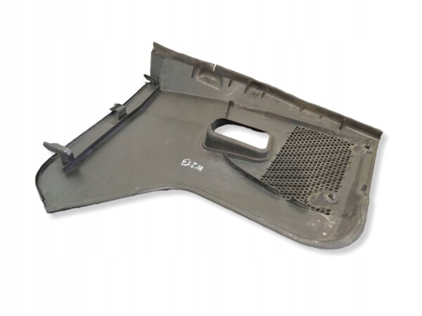 Podszybie strona prawa Mercedes-Benz E W213 A2138300200