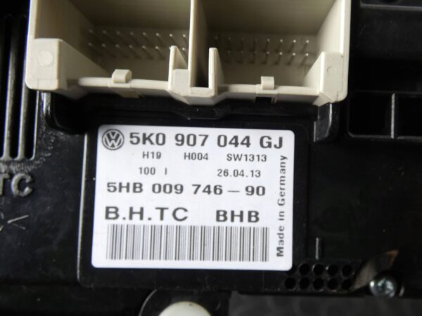 Panel klimatyzacji NAWIEWU VW TIGUAN I GOLF VI 5K0907044GJ 5HB009746
