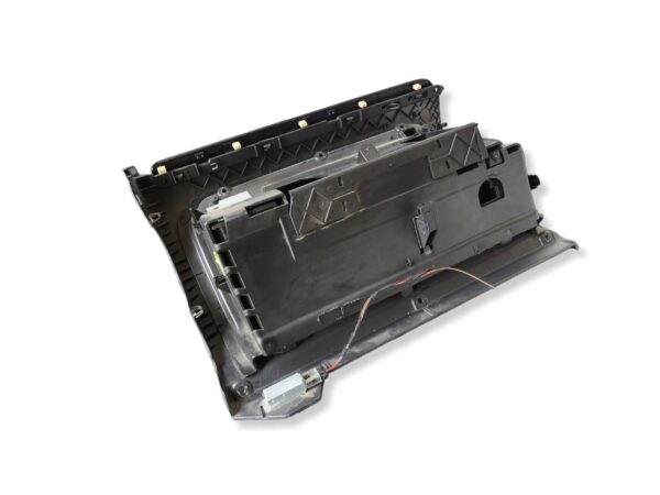 SCHOWEK PASAŻERA VW Golf VI EU 1K1857097CD